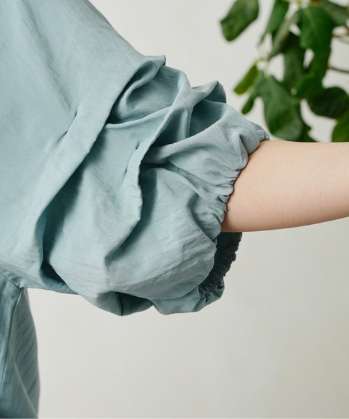 Chez toi（シェトワ）の「ホイップスリーブブラウス（シャツ/ブラウス・レディース・オフホワイト/ブルー/ライム/ピンク/ブルー系その他/ブラック・FREE）」の15枚目の写真