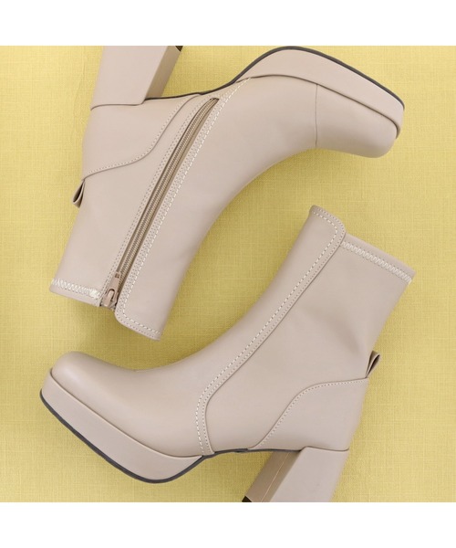 byあしながおじさん（バイアシナガオジサン）の「厚底ストレッチブーツ　-8980677（ブーツ・レディース・ブラック系その他/ブラック/アイボリー・24.5cm/23.0cm/24.0cm/23.5cm/22.5cm）」の11枚目の写真