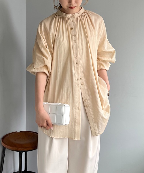 CAPRICIEUX LE'MAGE（カプリシューレマージュ）の「シアースリットデザインシャツ（シャツ/ブラウス・レディース・ホワイト/ベージュ/サーモンピンク・FREE）」の8枚目の写真