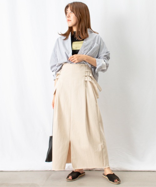 LUCA/LADY LUCK LUCA（ルカ/レディラックルカ）の「LC/LLL デニムサイドベルトスカート（デニムスカート・レディース・インディゴブルー/ライトベージュ・FREE）」の8枚目の写真