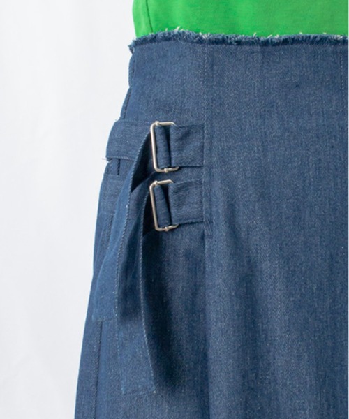 LUCA/LADY LUCK LUCA（ルカ/レディラックルカ）の「LC/LLL デニムサイドベルトスカート（デニムスカート・レディース・インディゴブルー/ライトベージュ・FREE）」の12枚目の写真