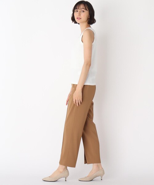 LAURA ASHLEY(ローラアシュレイ)の「【洗える】飾り編みリブジャージータンクトップ(タンクトップ・レディース・アイボリー/ライトグレー/ブラック/ベビーピンク/ネイビー・38/40)」の21枚目の写真