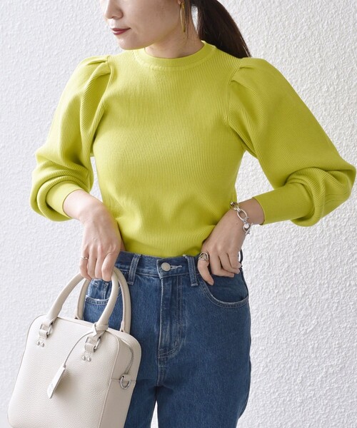 SHIPS（シップス）の「*〈手洗い可能〉スイスオーガニックコットンパフスリーブ◆（ニット/セーター・レディース・ブラック/オフホワイト/ブルー/ダークグレー/ライトイエロー/ライトグレー/ピンク系/グリーン・ONE SIZE）」の7枚目の写真