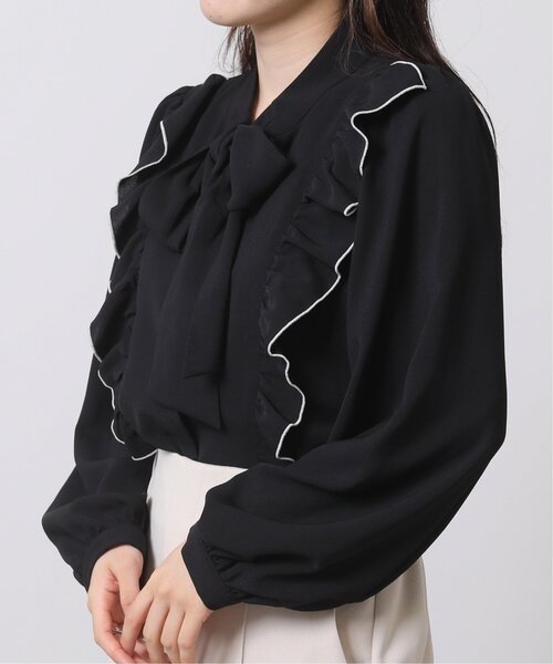 RAY CASSIN(レイカズン)の「ボータイフリルブラウス(シャツ/ブラウス・レディース・ピンク/ブラック/オフホワイト・FREE)」の5枚目の写真