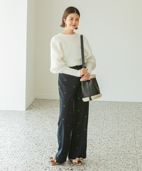 U by SPICK&SPAN(ユーバイスピックアンドスパン)の「【CHRISTIAN VILLA /クリスチャン ヴィラ】 BoaバルーンBAG(ショルダーバッグ・レディース・キャメル/ブラック・FREE)」の7枚目の写真