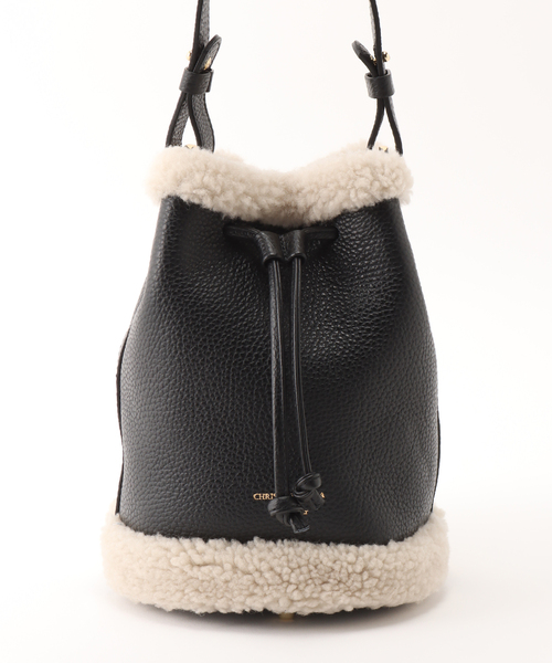 U by SPICK&SPAN(ユーバイスピックアンドスパン)の「【CHRISTIAN VILLA /クリスチャン ヴィラ】 BoaバルーンBAG(ショルダーバッグ・レディース・キャメル/ブラック・FREE)」の14枚目の写真