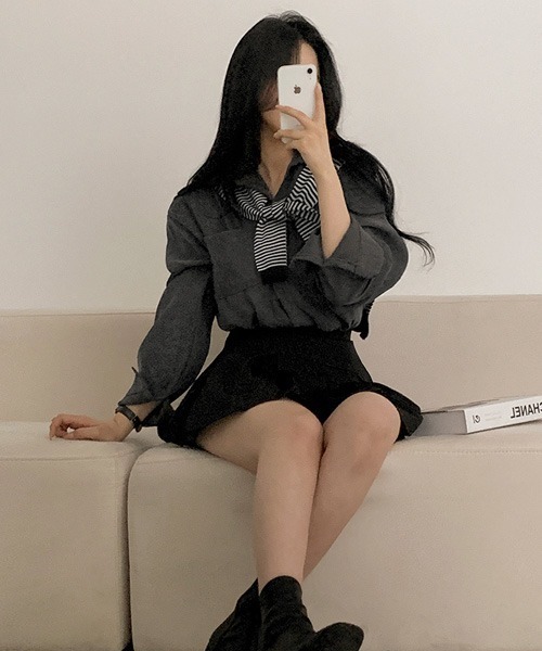 BEIDELLI（ベイデリー）の「[BELLIDE MADE] コーデュロイルーズシャツ（シャツ/ブラウス・レディース・スカイブルー/チャコールグレー/ベージュ・FREE）」の8枚目の写真