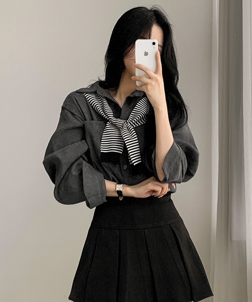 BEIDELLI（ベイデリー）の「[BELLIDE MADE] コーデュロイルーズシャツ（シャツ/ブラウス・レディース・スカイブルー/チャコールグレー/ベージュ・FREE）」の9枚目の写真