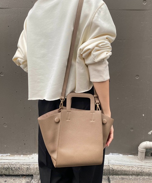 CAPRICIEUX LE'MAGE（カプリシューレマージュ）の「2SETファンバッグ（ハンドバッグ・レディース・ブラック/アイボリー/グレイッシュベージュ・FREE）」の20枚目の写真