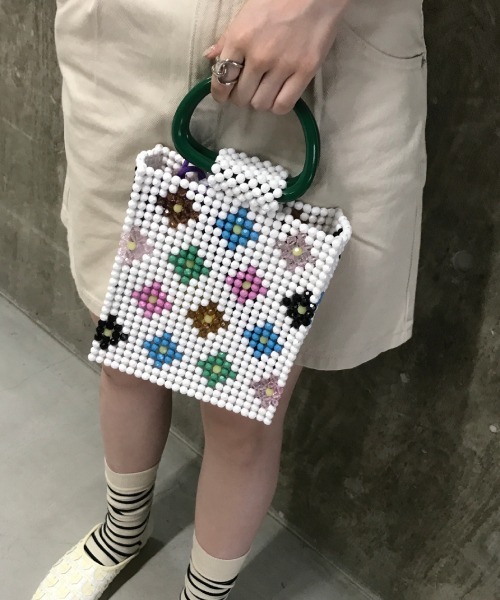 Casselini(キャセリーニ)の「Casselini(キャセリーニ)パターンビーズバッグ(ハンドバッグ・レディース・ブラック/ホワイト/レッド・FREE)」の13枚目の写真