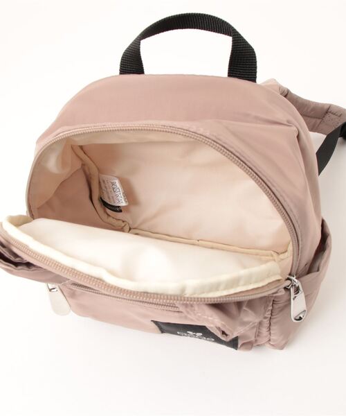 BeBe(ベベ)の「BeBe/ビッグリボンリュックサック(S~M)(バックパック/リュック・キッズ・ピンク/ベージュ・SMALL/MEDIUM)」の7枚目の写真