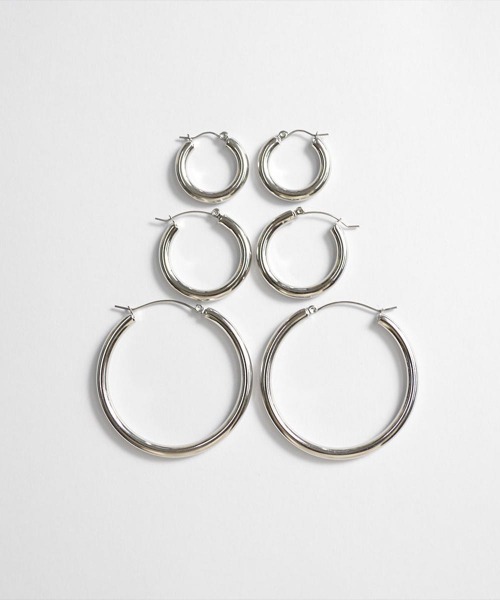 emouv by est（エモーヴバイエスト）の「emouv by est シンプルフープピアス（ピアス（両耳用）・レディース・シルバー/ゴールド・MEDIUM/X-LARGE/LARGE/SMALL/XX-LARGE/X-SMALL）」の22枚目の写真