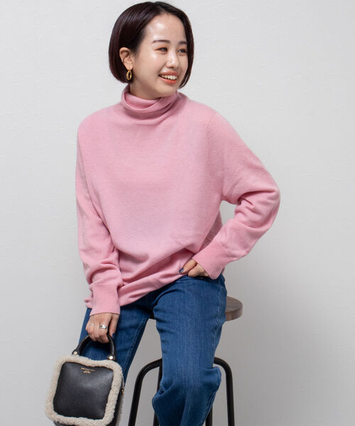 Rie Miller(リエミラー)の「《手洗い可能》ホールガーメントベーシックタートルネックプルオーバーニット(ニット/セーター・レディース・サックスブルー/ライトグレー/ピンク/オフホワイト/ネイビー・38)」の13枚目の写真