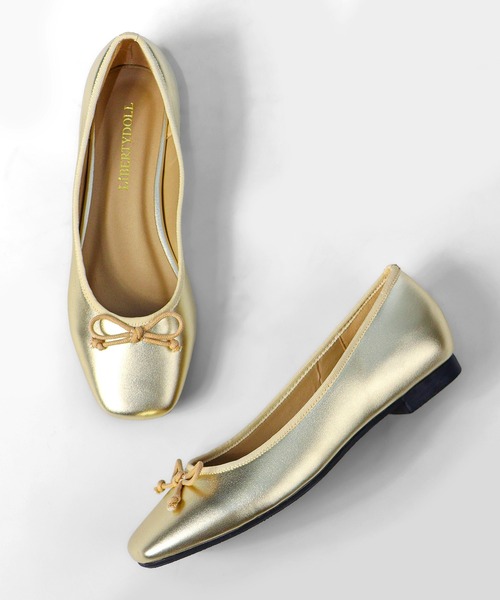 LibertyDoll（リバティードール）の「スクエアトゥ フラット美脚バレエパンプス（バレエシューズ・レディース・アイボリー/レオパード/ブラック/ブラック系その他/ベージュ/グレイッシュベージュ/シルバー/ベージュ系その他/ゴールド/シルバー系1/ゴールド系1/ブラック系1・3L/S/M/SS/L/LL）」の15枚目の写真