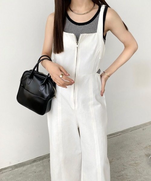 callautia（カラウティア）の「ウエストスリットサロペットパンツ（サロペット/オーバーオール・レディース・ホワイト/ブラック/アイボリー/ネイビー/ブラウン・SMALL/MEDIUM/LARGE/X-LARGE）」の12枚目の写真