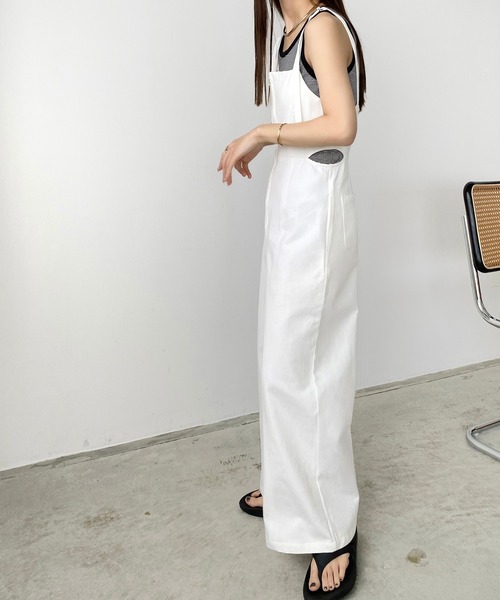 callautia（カラウティア）の「ウエストスリットサロペットパンツ（サロペット/オーバーオール・レディース・ホワイト/ブラック/アイボリー/ネイビー/ブラウン・SMALL/MEDIUM/LARGE/X-LARGE）」の18枚目の写真