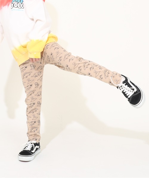 BABYDOLL（ベビードール）の「通販限定カラー/サイズあり ウルトラストレッチロングパンツ [総柄] 10分丈 8344K（その他パンツ・キッズ・チャコールグレー/ブラック系2/バイオレット/ブラック系その他/ストーン/イエロー×グリーン/ネイビー/ホワイト/ダークブラウン系/ピンク系その他7/ブラック系1/ブラック×ホワイト/レッド系その他/サーモンピンク/ネイビー×ホワイト/オフホワイト/ブラウン系その他/ブラック系その他2/ピンク系その他/ベージュ/パープル/ベビーピンク/イエローゴールド/ベージュ系その他・90cm/100cm/110cm/120cm/130cm/140cm/150cm/80ｃｍ/90㎝）」の13枚目の写真