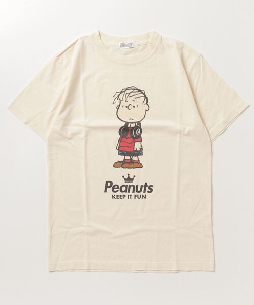 PEANUTS（ピーナッツ）の「PEANUTS ヘッドフォン ｽﾇｰﾋﾟｰ/ｱﾝﾃﾞｨ/ﾙｰｼｰ/ﾗｲﾅｽ/ｻﾘｰ/ｼｭﾛｰﾀﾞｰ/ﾋﾞｯｸﾞﾍﾞﾝ/ｵﾗﾌ ﾋﾟｸﾞﾒﾝﾄ加工 半袖Tシャツ（Tシャツ/カットソー・レディース・カーキ系4/ネイビー系3/ネイビー系1/カーキ系3/カーキ系/カーキ/ネイビー/カーキ系2/ネイビー系2/カーキ系1/ネイビー系4/カーキ系5/ネイビー系/ネイビー系5/ホワイト/ホワイト系5/ホワイト系/ホワイト系1/ホワイト系2/ホワイト系3/ホワイト系4/サックスブルー系/サックスブルー系3/サックスブルー系2/サックスブルー/オレンジ系/オレンジ系5/オレンジ系3/オレンジ系4/サックスブルー系4/オレンジ/サックスブルー系5/サックスブルー系1/オレンジ系1/オレンジ系2/アイボリー系/アイボリー/アイボリー系3/アイボリー系1/アイボリー系4/アイボリー系2/アイボリー系5・M/L/3L/LL/4L/S）」の11枚目の写真