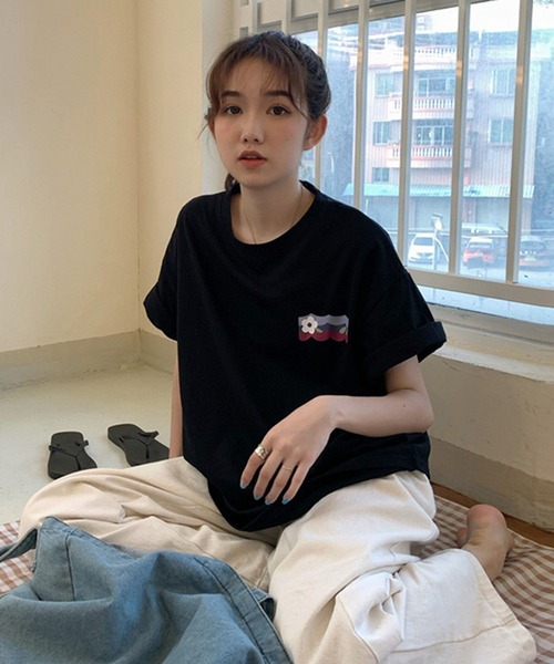 EPICKS（エピックス）の「フラワーデザインバックプリントTシャツ（Tシャツ/カットソー・レディース・ブラック/ホワイト・MEDIUM/LARGE/X-LARGE）」の12枚目の写真