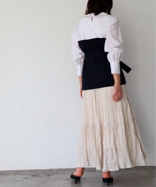 Brownie(ブラウニー)の「Brownie ビスチェドッキングブラウス(シャツ/ブラウス・レディース・ベージュ/ネイビー/カーキ・FREE)」の9枚目の写真