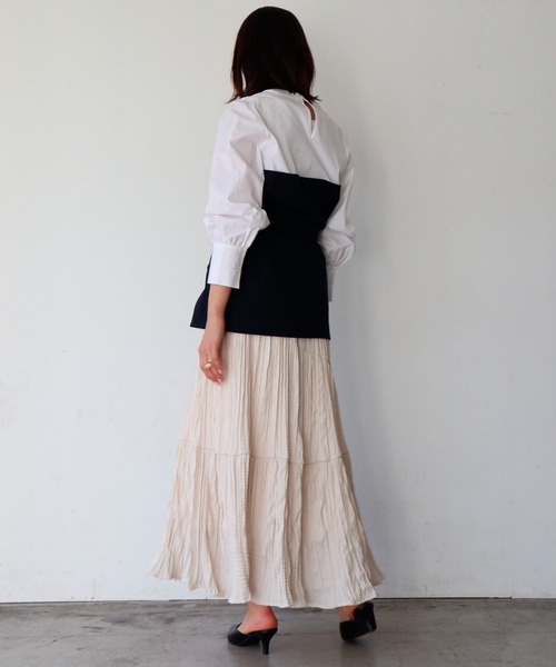 Brownie(ブラウニー)の「Brownie ビスチェドッキングブラウス(シャツ/ブラウス・レディース・ベージュ/ネイビー/カーキ・FREE)」の10枚目の写真