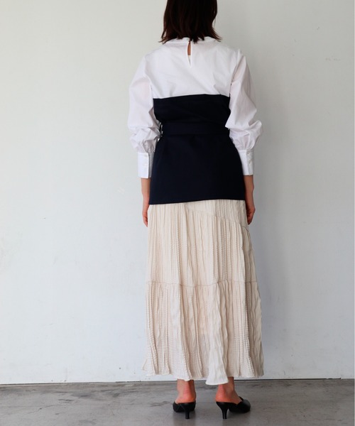 Brownie(ブラウニー)の「Brownie ビスチェドッキングブラウス(シャツ/ブラウス・レディース・ベージュ/ネイビー/カーキ・FREE)」の11枚目の写真