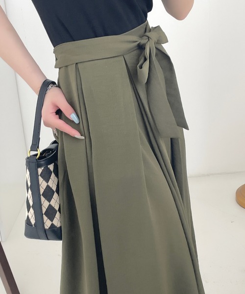 ECLIN（エクラン）の「ウエストリボンワイドシルエットスカパン（その他パンツ・レディース・ブラック/ベージュ/カーキ・S/M）」の9枚目の写真