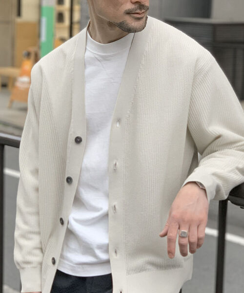 NOLLEY'S goodman（ノーリーズグッドマン）の「【WORK ABOUT/ワークアバウト】SHEER CARDIGAN Vネックシアーカーディガン（カーディガン/ボレロ・メンズ・ベージュ/サックスブルー/ライトグリーン/ダークネイビー・M/L）」の2枚目の写真