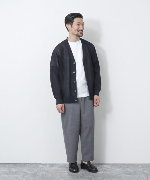 NOLLEY'S goodman（ノーリーズグッドマン）の「【WORK ABOUT/ワークアバウト】SHEER CARDIGAN Vネックシアーカーディガン（カーディガン/ボレロ・メンズ・ベージュ/サックスブルー/ライトグリーン/ダークネイビー・M/L）」の22枚目の写真