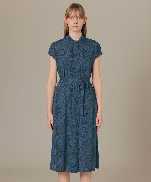 MACKINTOSH LONDON（マッキントッシュ ロンドン）の「【BIBURY FLOWER 001】シャドーバイブリーワンピース（ワンピース・レディース・ブラウン系その他4/ライトブルー・38）」の7枚目の写真