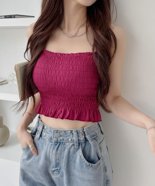 ad thie(アドティエ)の「【1.5万枚突破!】コーデのアクセントに♪ カップ付き シャーリング キャミソール(キャミソール・レディース・カーキ/ブラック/オフホワイト/グレー/ブラウン/レッド・FREE)」の8枚目の写真