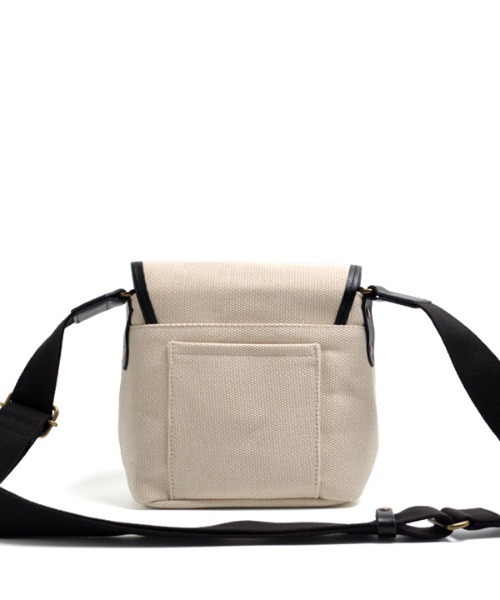 CLEDRAN（クレドラン）の「【高級 本革 付属】CL3547 GRAN SHOULDER（ショルダーバッグ・レディース・ナチュラル/サンドベージュ/ブラック/オリーブ・FREE）」の7枚目の写真