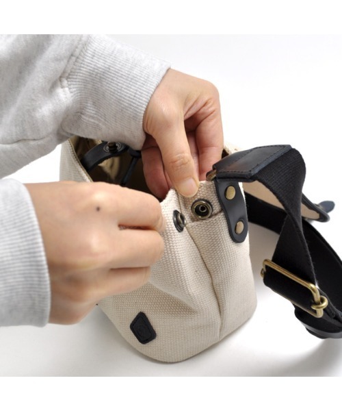 CLEDRAN（クレドラン）の「【高級 本革 付属】CL3547 GRAN SHOULDER（ショルダーバッグ・レディース・ナチュラル/サンドベージュ/ブラック/オリーブ・FREE）」の12枚目の写真