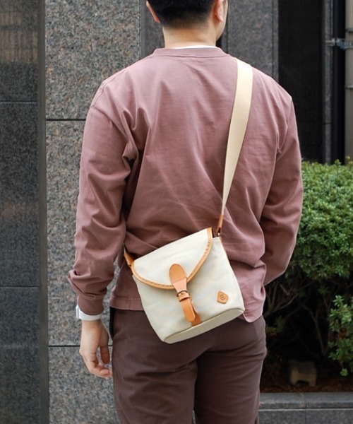 CLEDRAN（クレドラン）の「【高級 本革 付属】CL3547 GRAN SHOULDER（ショルダーバッグ・レディース・ナチュラル/サンドベージュ/ブラック/オリーブ・FREE）」の15枚目の写真