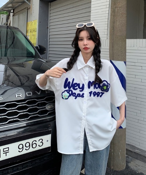 MGV（エムジーヴィー）の「センターロゴフラワーシャツ（シャツ/ブラウス・レディース・ホワイト/グリーン/パープル/ブルー・MEDIUM/X-LARGE/LARGE）」の11枚目の写真