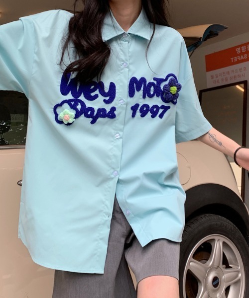 MGV（エムジーヴィー）の「センターロゴフラワーシャツ（シャツ/ブラウス・レディース・ホワイト/グリーン/パープル/ブルー・MEDIUM/X-LARGE/LARGE）」の12枚目の写真