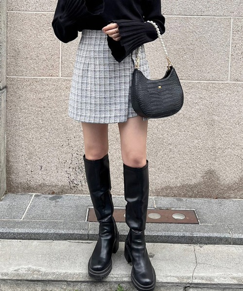 one after another NICE CLAUP(ワンアフターアナザーナイスクラップ)の「ビジューボタンスカパン(その他パンツ・レディース・ホワイト系その他/ブラック/その他1・FREE)」の10枚目の写真