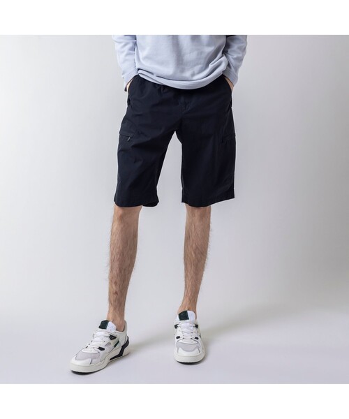 LACOSTE(ラコステ)の「リップストップスマートカーゴショーツ(その他パンツ・メンズ・ブラック/インディゴブルー・38/42/46)」の1枚目の写真