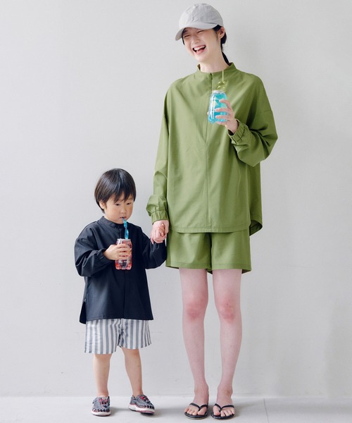 フェリシモMama(フェリシモママ)の「Moredde フロントジップのUVカットラッシュガード&ショートパンツセット(ラッシュガード・レディース・ブラウン/カーキ・MEDIUM/LARGE/X-LARGE)」の17枚目の写真