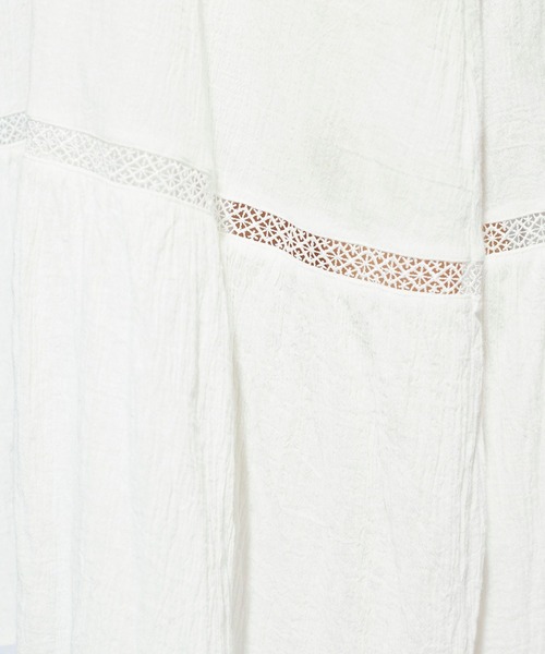 FOREVER 21（フォーエバー トゥエンティーワン）の「刺繍ボヘミアンワンピース（ワンピース・レディース・ホワイト/ブラック/レッド系その他5・SMALL/MEDIUM）」の11枚目の写真