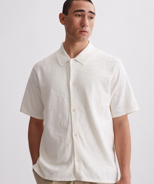 Saturdays NYC(サタデーズ ニューヨークシティ )の「Kenneth Knit SS Shirt(カーディガン/ボレロ・メンズ・ブラウン系その他2/オフホワイト・XL/M/L/S/X-SMALL)」の1枚目の写真