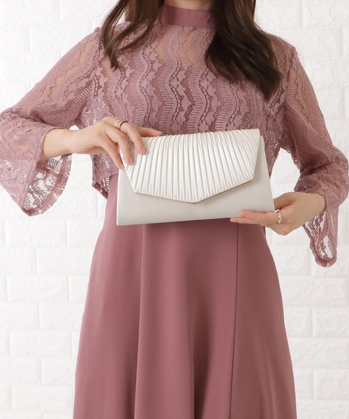 Lace Ladies(レースレディース)の「シェル風フラップスクエアクラッチバッグ(クラッチバッグ・レディース・ピンク/ブラック/グレー/ベージュ・FREE)」の21枚目の写真