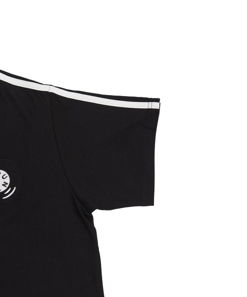 PUNYUS（プニュズ）の「サイドラインレコードＴシャツ（Tシャツ/カットソー・レディース・ブラック/サックスブルー/イエロー・1/2/3/4）」の9枚目の写真