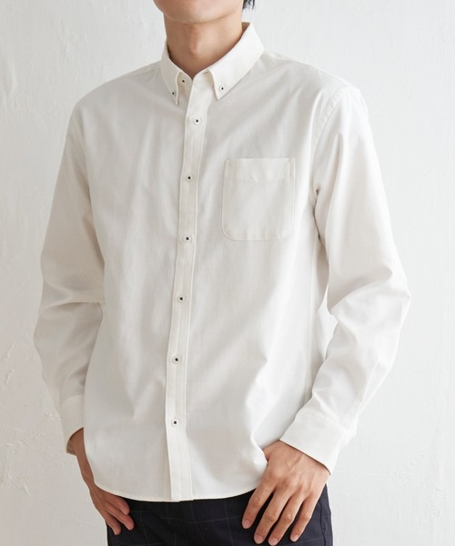 ikka（イッカ）の「【吸水速乾】イージーケアオックスボタンダウンシャツ（シャツ/ブラウス・メンズ・ワイン/ダークネイビー/グリーン/ホワイト/ネイビー/ベージュ・S/M/L/XL）」の2枚目の写真