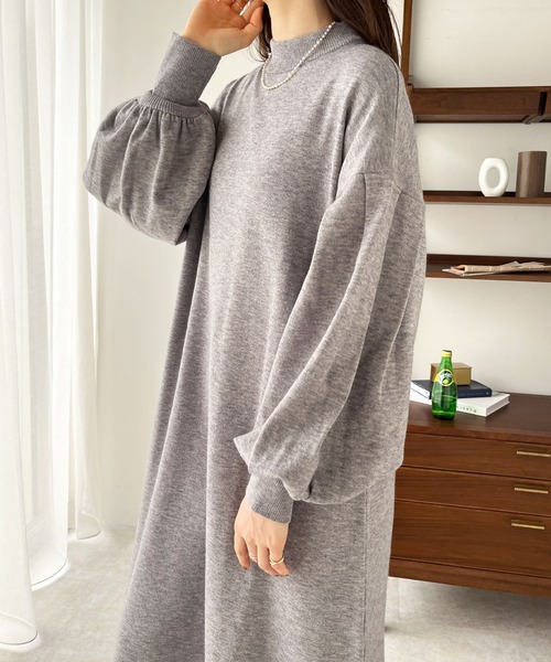 GeeRA(ジーラ)の「パフスリーブフレアーニットワンピース(ワンピース・レディース・ブラック/ネイビー/サンドグレー/杢グレー・MEDIUM/LARGE)」の6枚目の写真