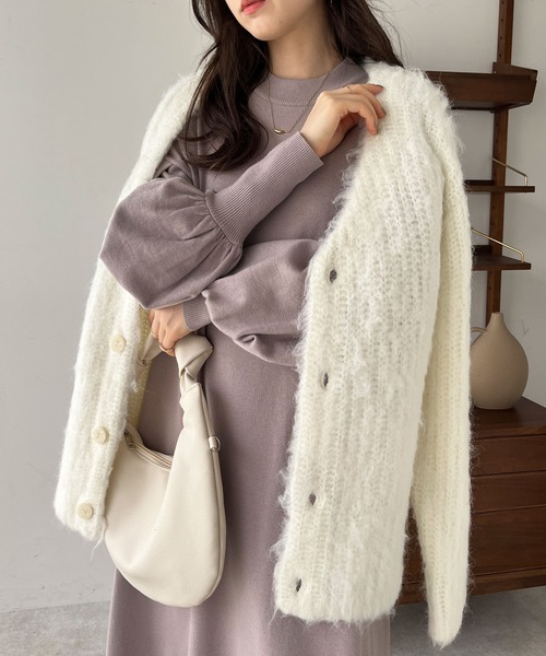 GeeRA(ジーラ)の「パフスリーブフレアーニットワンピース(ワンピース・レディース・ブラック/ネイビー/サンドグレー/杢グレー・MEDIUM/LARGE)」の16枚目の写真