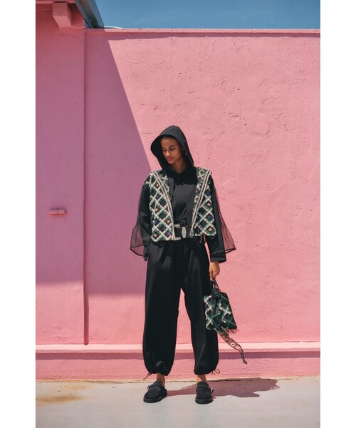 BEAMS BOY（ビームスボーイ）の「maturely / TW Cape Hoody All-in-one（つなぎ/オールインワン・レディース・ブラック/オリーブ・FREE）」の8枚目の写真