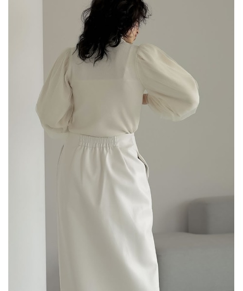 Re:EDIT（リエディ）の「[2023A/W COLLECTION]チュールスリーブタートルネックリブニットトップス（ニット/セーター・レディース・ホワイト/ブラック/グレー・MEDIUM/LARGE）」の11枚目の写真