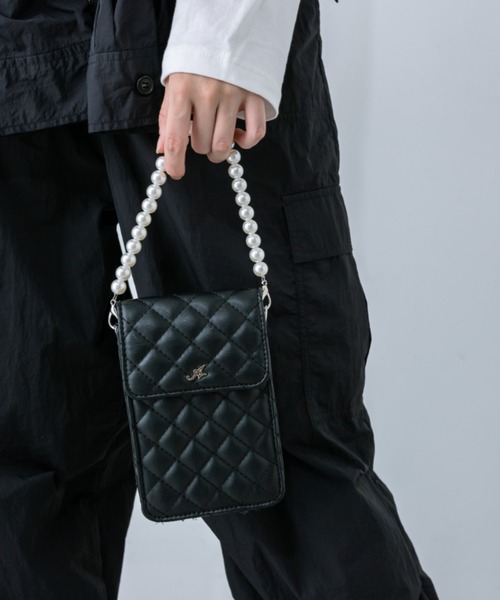 OLIVE des OLIVE（オリーブデオリーブ）の「Aimerianejoie推し入れスマホショルダー　1032200080（ショルダーバッグ・レディース・ブラック/オフホワイト/ピンク/ラベンダー/オレンジ/イエロー/サックスブルー/レッド/ミント・FREE）」の18枚目の写真