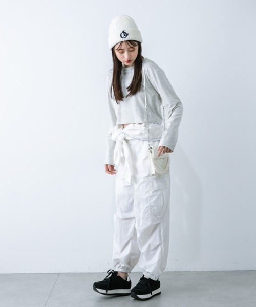 OLIVE des OLIVE（オリーブデオリーブ）の「Aimerianejoie推し入れスマホショルダー　1032200080（ショルダーバッグ・レディース・ブラック/オフホワイト/ピンク/ラベンダー/オレンジ/イエロー/サックスブルー/レッド/ミント・FREE）」の13枚目の写真